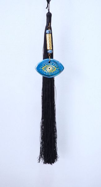 Γούρι από μαύρη φούντα, Κεραμικό μάτι - χάντρες και Αιματίτη χρυσό